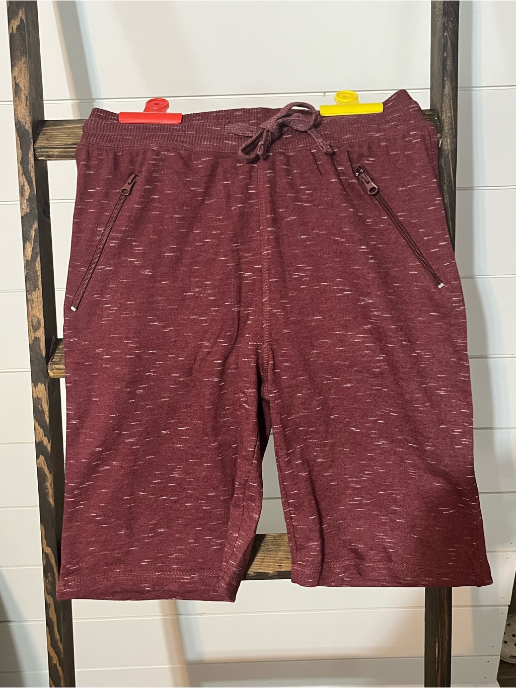 Galaxy By Harvic Maroon Knit Drawstring Athletic Shorts